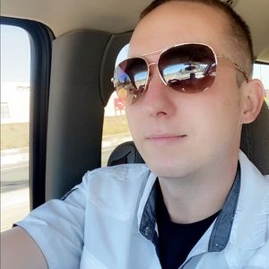 Meet your Posher, Tyler